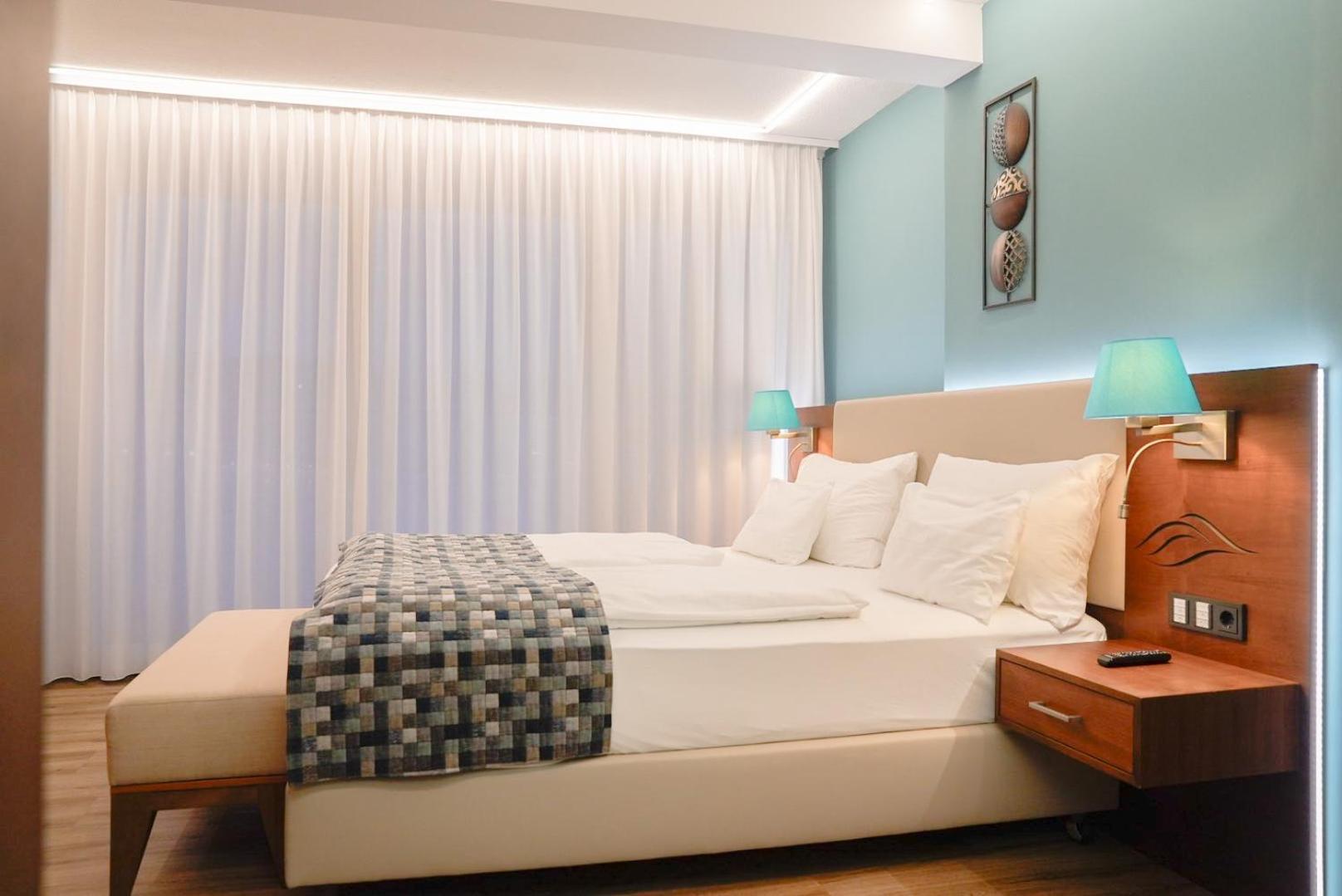 Boutique Apartments Velden フェルデン・アム・ヴェルターゼー エクステリア 写真