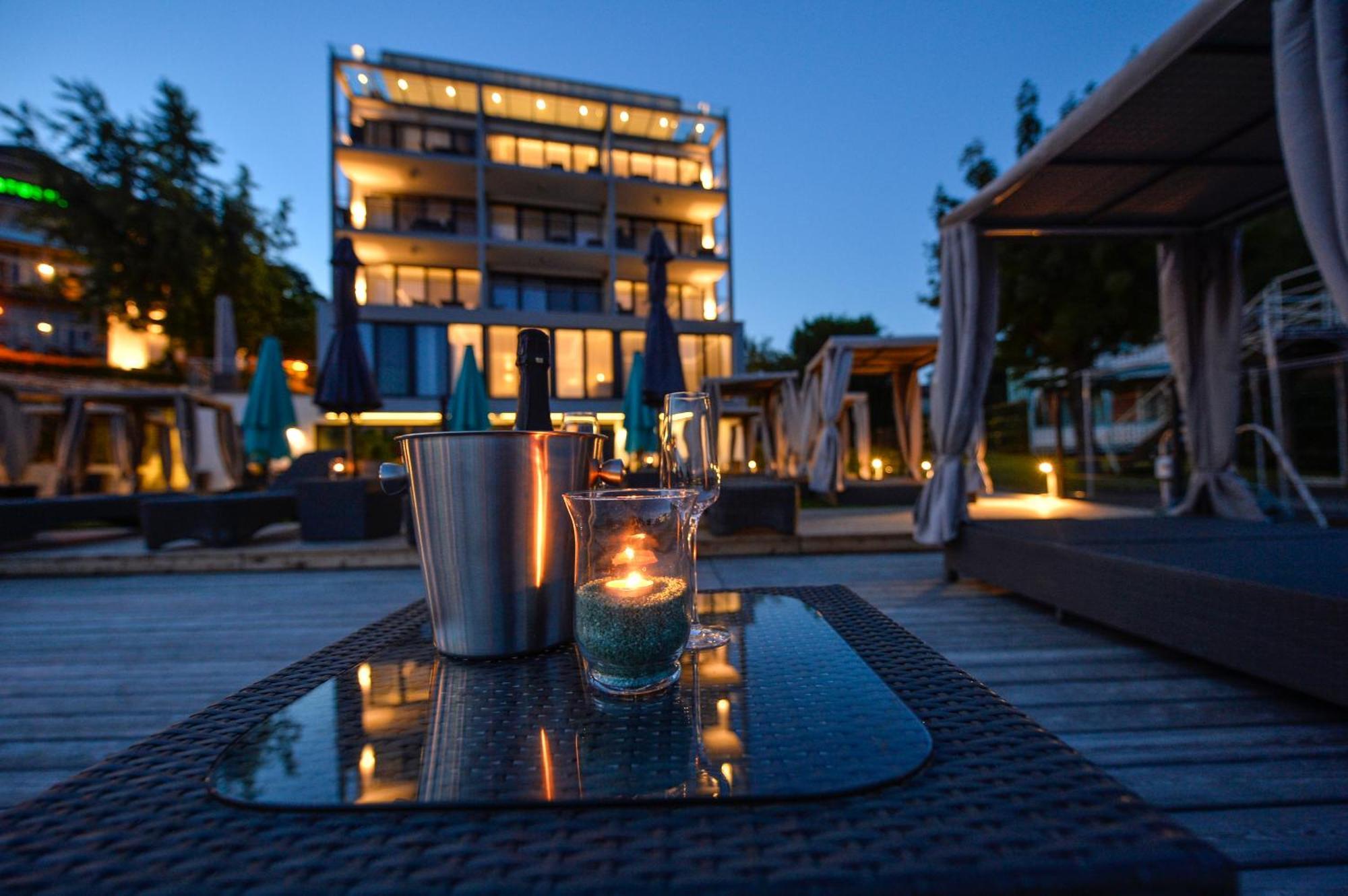 Boutique Apartments Velden フェルデン・アム・ヴェルターゼー エクステリア 写真