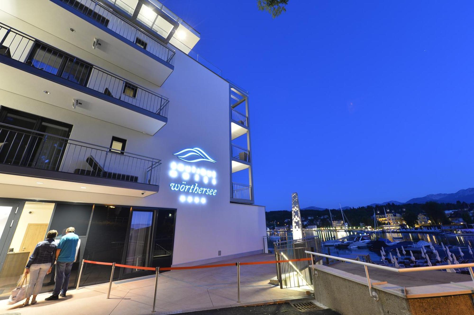 Boutique Apartments Velden フェルデン・アム・ヴェルターゼー エクステリア 写真